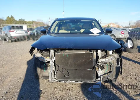 2022 Acura Mdx Standard z USA, uszkodzony, nr VIN 5J8YE1H33NL014524